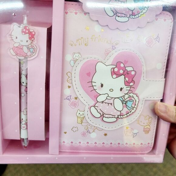 Brand New in box Hello Kitty Diary Set - Picture 2 of 3